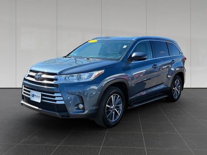 Used 2019 Toyota Highlander XLE