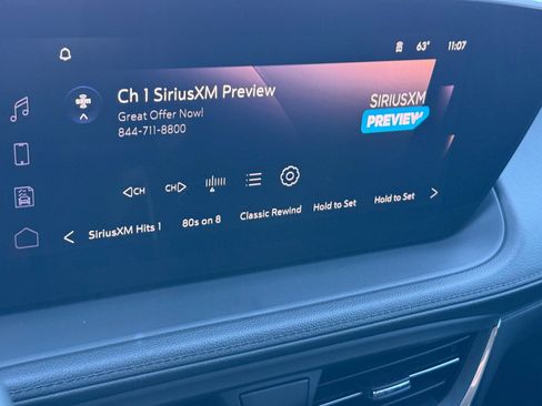 Used 2025 Buick Encore GX Sport Touring w/ Advanced Technology Package image 24