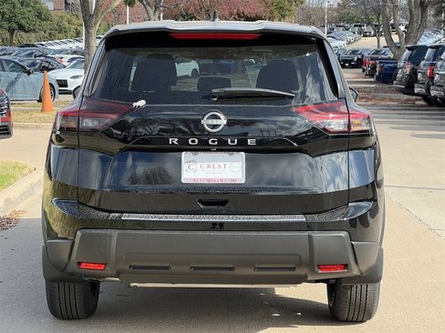 New 2026 Nissan Rogue SV image 5