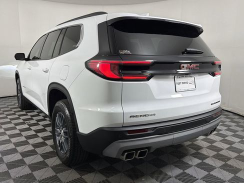New 2025 GMC Acadia Elevation image 4