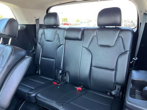 Used 2024 Kia Telluride S w/ S Sunroof Package FWD image 24