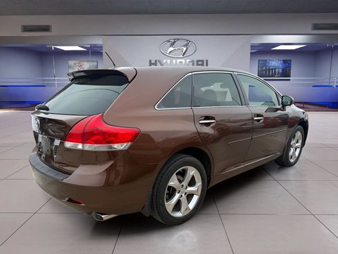 Used 2009 Toyota Venza FWD image 9