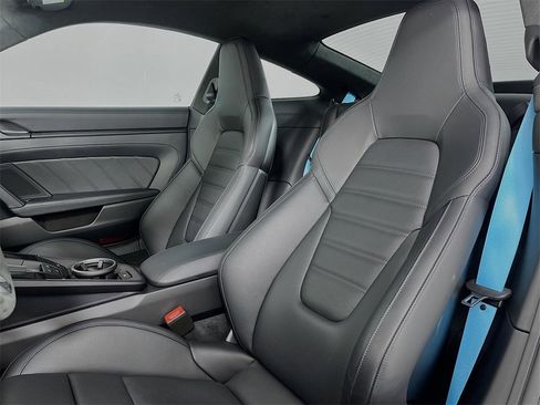 Certified 2026 Porsche 911 Carrera GTS image 4