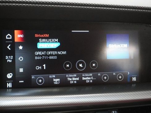 Used 2023 Alfa Romeo Stelvio Veloce image 25