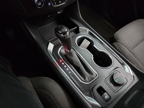 Used 2019 Chevrolet Traverse LS FWD image 17