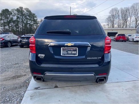 Used 2016 Chevrolet Equinox LTZ w/ Enhanced Convenience Package AWD/4WD image 6