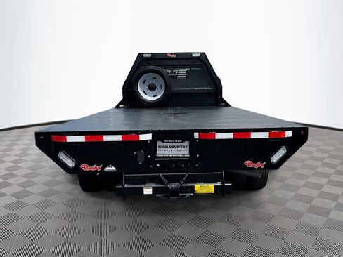 Used 2022 Ford F550 4x4 Crew Cab Super Duty w/ Power Equipment Group image 6