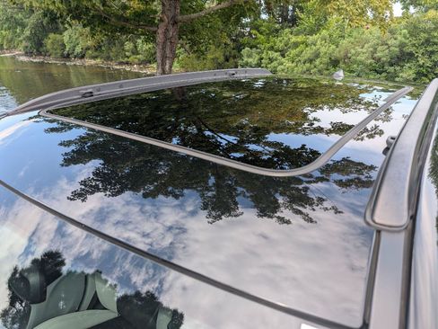 Used 2019 Jeep Compass Latitude FWD image 12