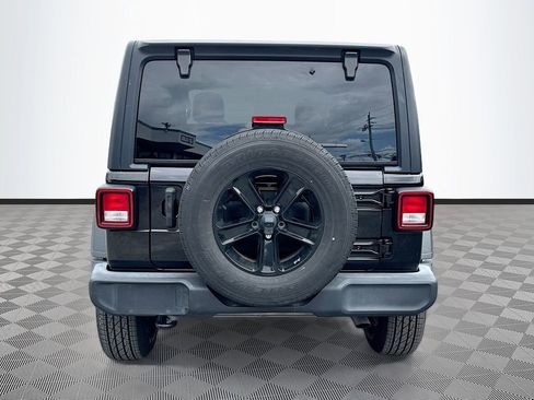 Used 2022 Jeep Wrangler Unlimited Sport AWD/4WD image 7