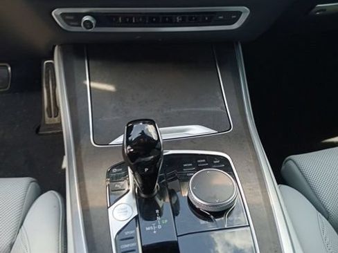 Used 2023 BMW X5 sDrive40i w/ M Sport Package RWD image 22
