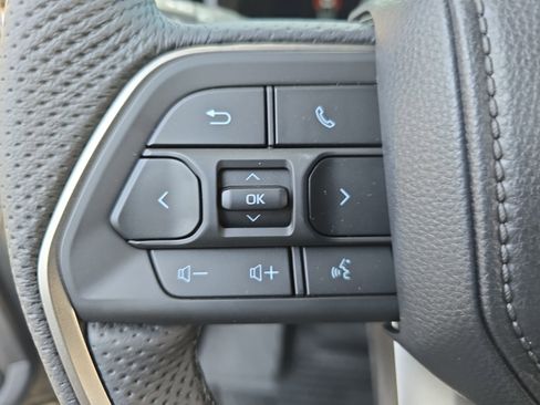 New 2026 Toyota Tundra Limited AWD/4WD image 15