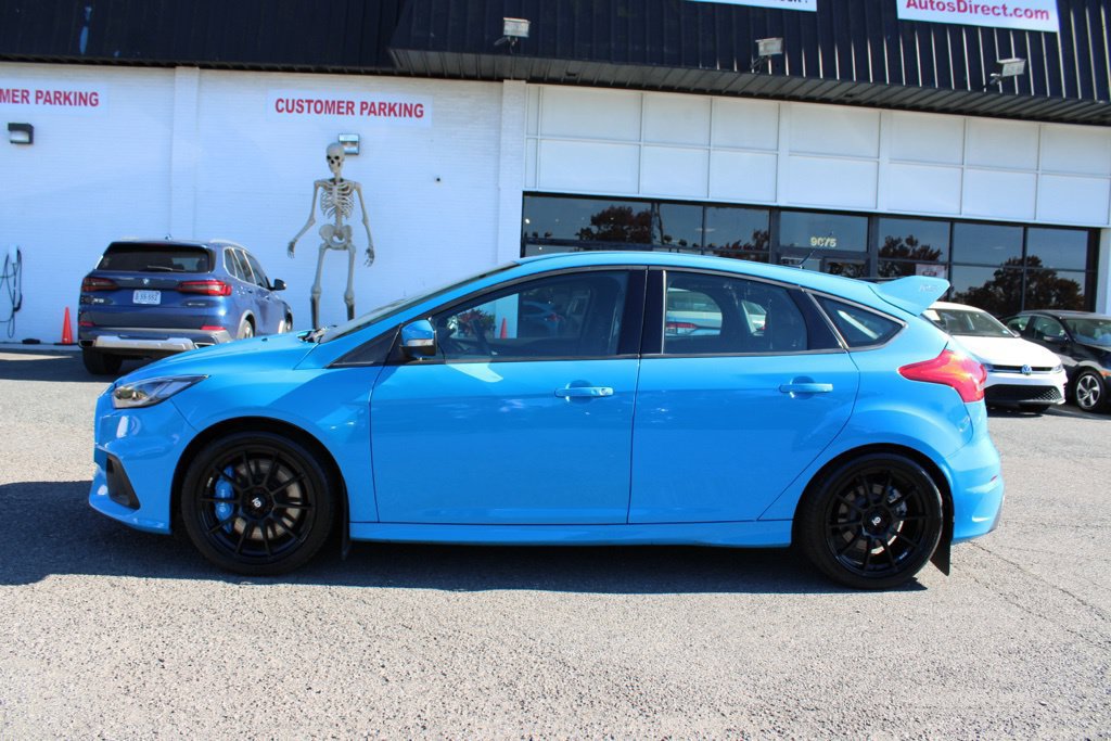Used 2017 Ford Focus RS AWD/4WD image 4