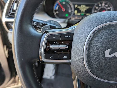 Used 2022 Kia Sorento SX w/ Panoramic Sunroof Package image 23