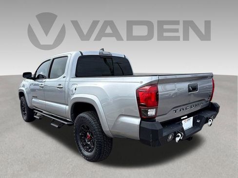 Used 2021 Toyota Tacoma SR5 RWD image 24