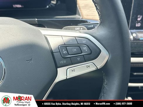 Used 2024 Volkswagen Atlas SEL Premium R-Line AWD/4WD image 27