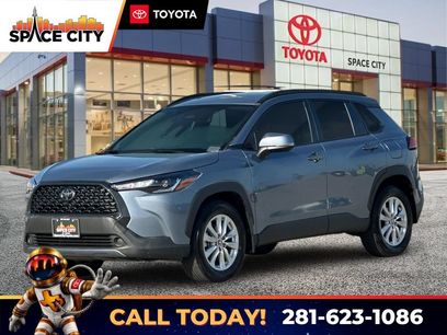 Used 2024 Toyota Corolla Cross LE w/ Moonroof Package