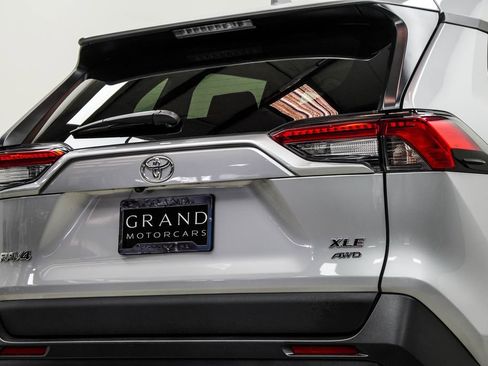 Used 2024 Toyota RAV4 XLE image 20