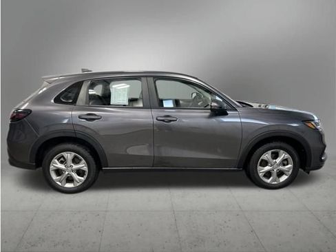 Certified 2024 Honda HR-V LX image 7