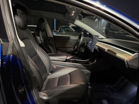 Used 2020 Tesla Model 3 Long Range image 21