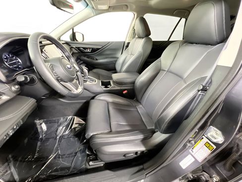 Used 2022 Subaru Outback Limited image 16