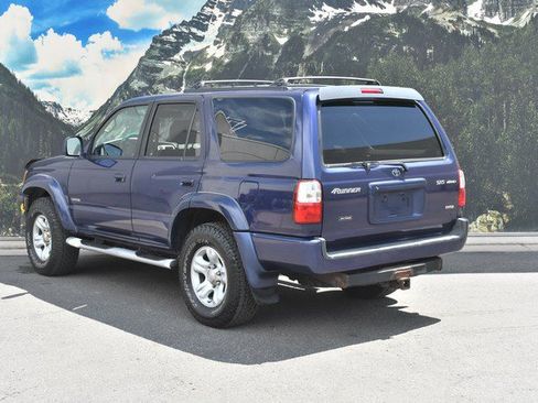 Used 2002 Toyota 4Runner SR5 AWD/4WD image 9