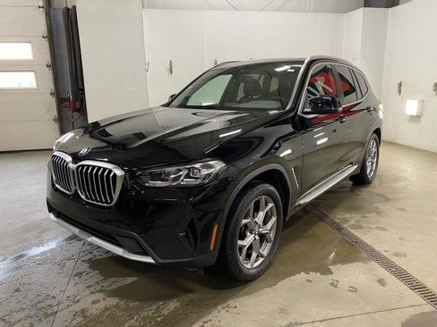 Used 2024 BMW X3 xDrive30i image 3