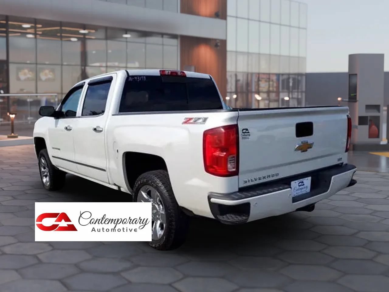 Used 2016 Chevrolet Silverado 1500 LTZ Z71 w/ LTZ Plus Package AWD/4WD image 5
