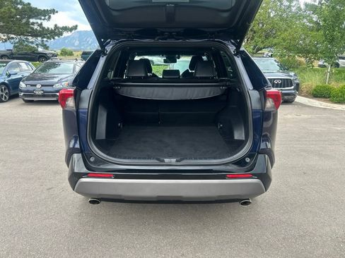 Used 2019 Toyota RAV4 XSE AWD/4WD image 17