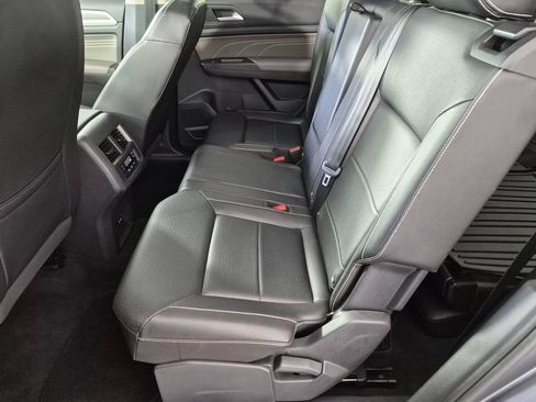 Used 2022 Volkswagen Atlas SE AWD/4WD image 27
