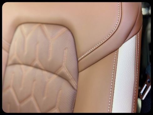 New 2026 Nissan Pathfinder Platinum image 29