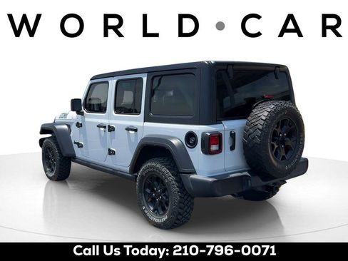 Used 2022 Jeep Wrangler Unlimited Sport AWD/4WD image 5