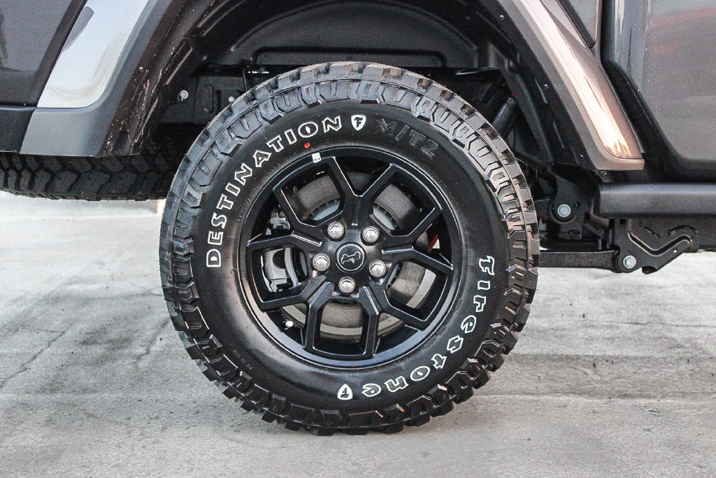 New 2026 Jeep Gladiator Mojave AWD/4WD image 12