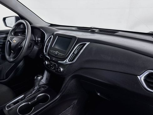 Used 2018 Chevrolet Equinox LT AWD/4WD image 28