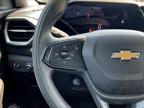 Used 2025 Chevrolet TrailBlazer LT AWD/4WD image 10