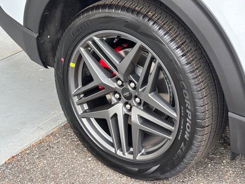 New 2026 Ford Explorer ST-Line w/ ST-Line Street Pack image 27