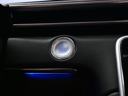 Certified 2025 Genesis GV80 3.5T Advanced image 25