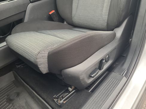 Used 2023 Nissan Rogue SV AWD/4WD image 13