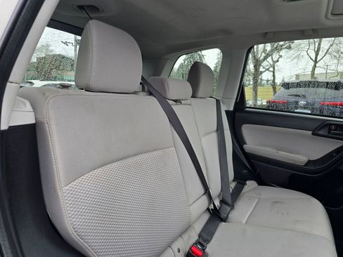 Used 2015 Subaru Forester 2.5i Premium image 7
