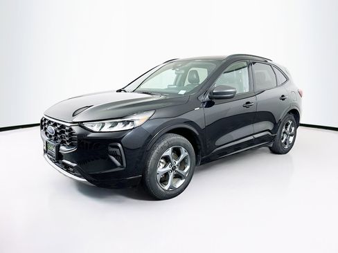 Used 2024 Ford Escape ST-Line image 3