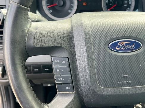 Used 2009 Ford Escape XLT FWD image 14