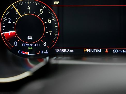 Used 2020 Ford Mustang Shelby GT500 w/ Technology Package image 49