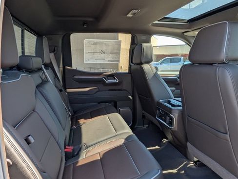 New 2026 GMC Sierra 1500 Denali w/ Denali Reserve Package AWD/4WD image 34