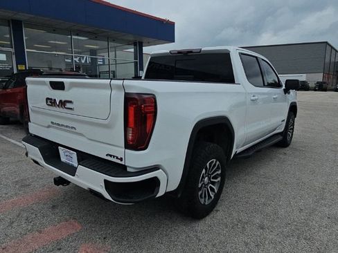 Used 2021 GMC Sierra 1500 AT4 w/ AT4 Value Package AWD/4WD image 7