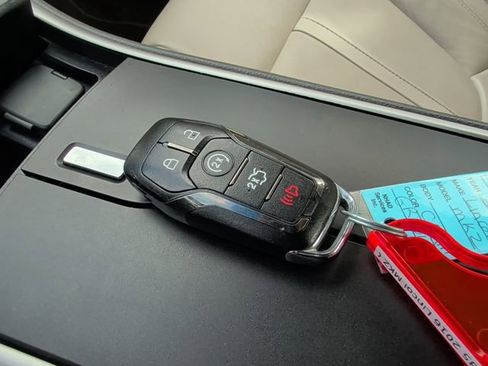 Used 2016 Lincoln MKZ AWD w/ Equipment Group 200A Select image 31