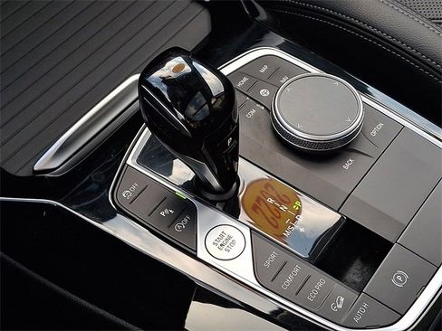 Used 2022 BMW X3 xDrive30i w/ Convenience Package w/ZPA image 16