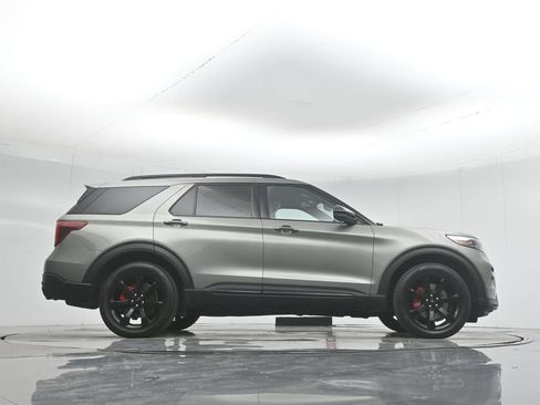 Certified 2020 Ford Explorer ST w/ ST Street Pack image 50