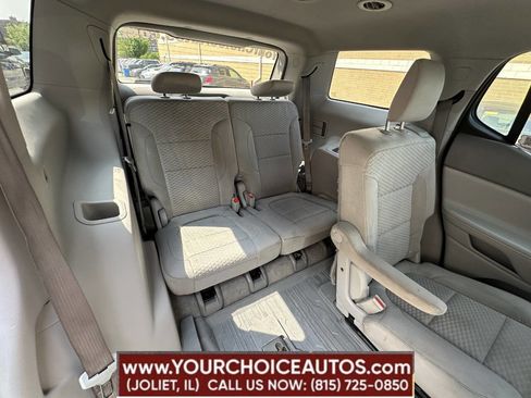 Used 2017 GMC Acadia SLE image 26