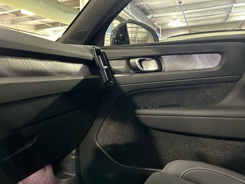 Certified 2023 Volvo C40 P8 Recharge Ultimate AWD/4WD image 20