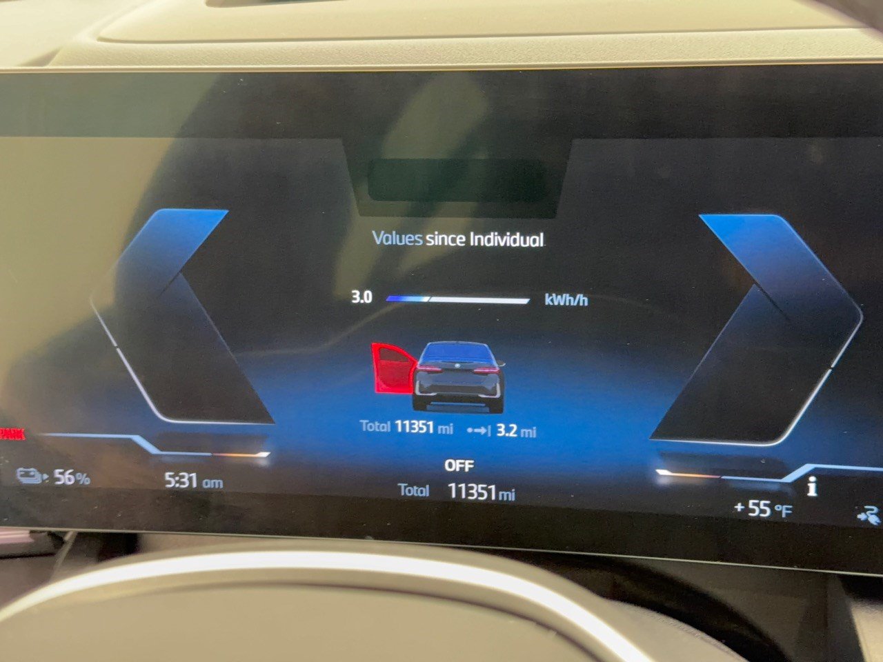 Certified 2025 BMW i5 eDrive40i w/ Premium Package RWD image 26