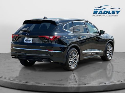 Certified 2024 Acura MDX SH-AWD w/ Advance Package image 2